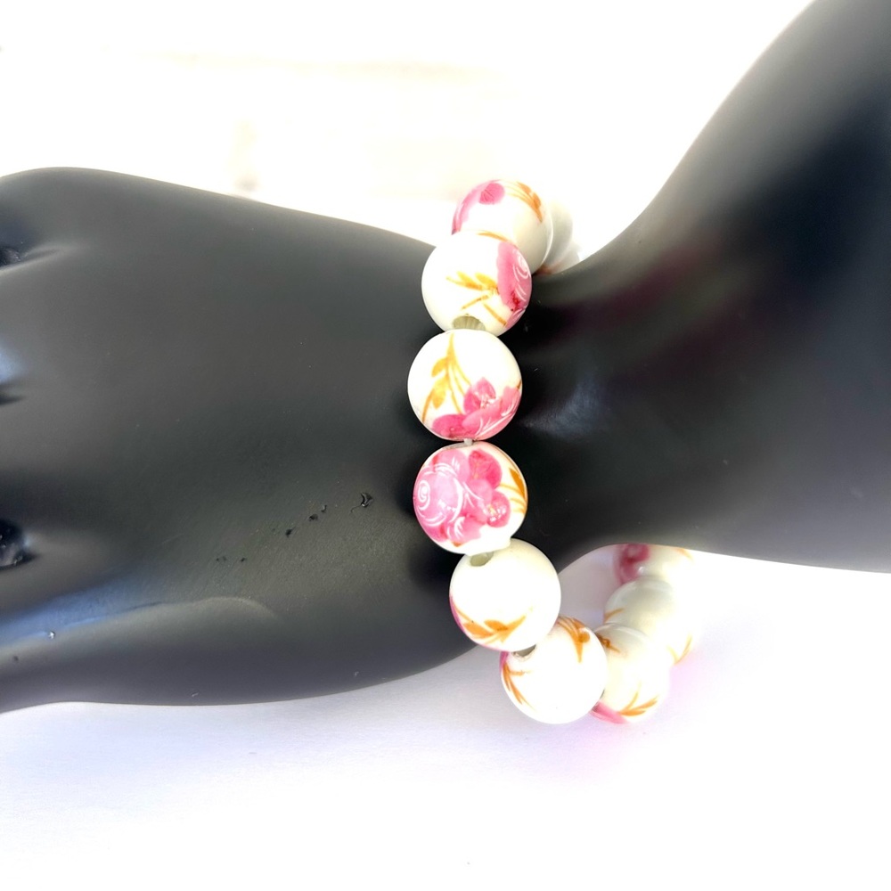 Country Pink Floral Ceramic Beaded Stretch Bracelet - Picture 2 of 4